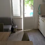 Apartament Dina