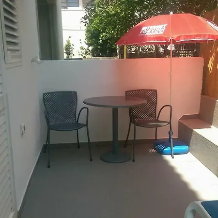 Dina Apartment