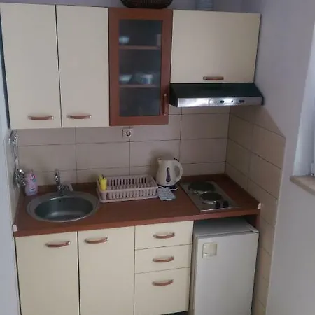 Dina Apartment *