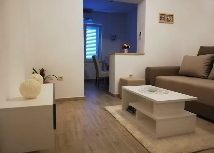 Apartment Dina Makarska